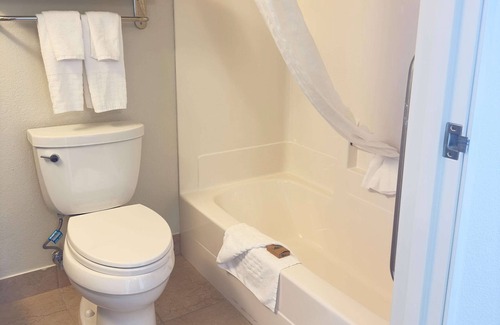 Proctor Hotel | Sleep Inn & Suites near Spirit Mountain