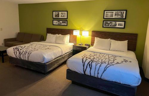 Roseburg Hotel | Sleep Inn & Suites Roseburg North Near Medical Center