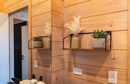 Ben Ohau House | Sleep under the stars at Manuka Starlight