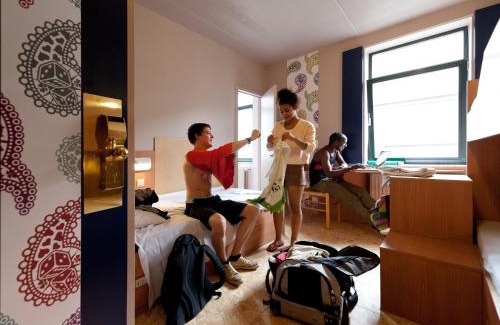 Broekwijk Hostel | Sleep Well Youth Hostel