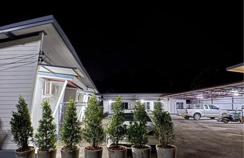 Makham Tia Resort | Sleep white