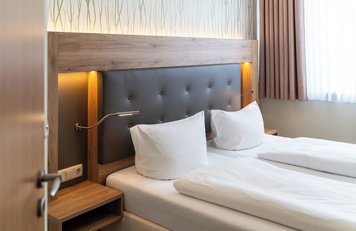 Bant Hotel | SleepBEEONE Wilhelmshaven