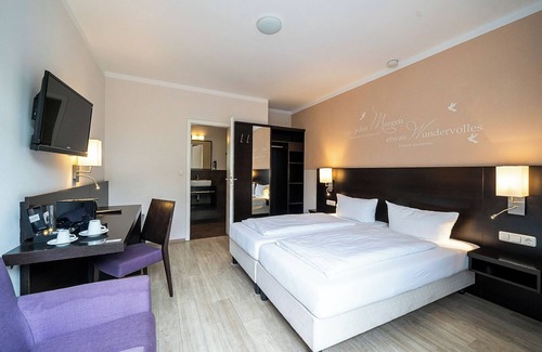 Bant Hotel | SleepBEEONE Wilhelmshaven