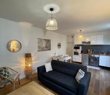 Orleans Apartment | Sleepin Orléans - Parking - Netflix