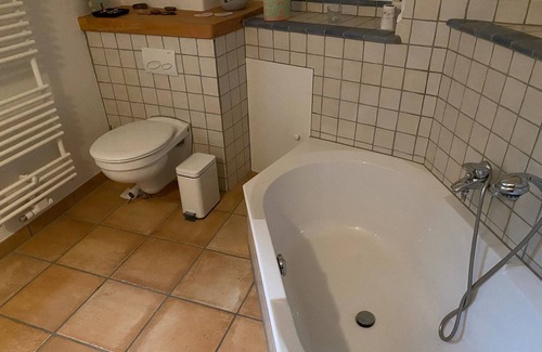 Nikolaivorstadt Apartment | Sleeping with a garden in a historic old town house