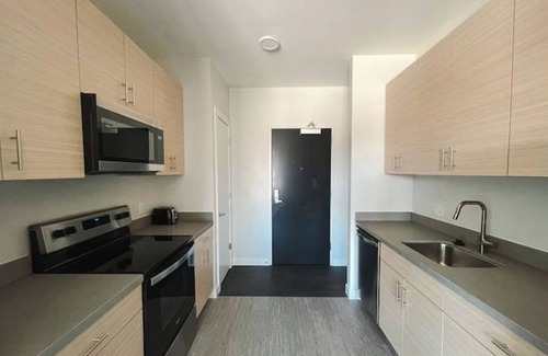 Des Moines Apartment | Sleepover: Attractive Studio and Gym - Des Moines