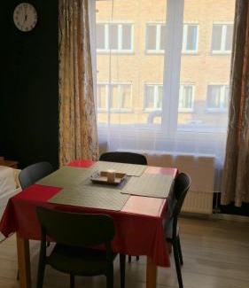 Ilot Sacre Apartment | Sleepover City Center