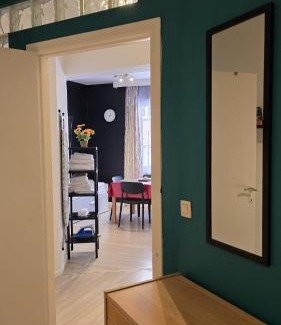 Ilot Sacre Apartment | Sleepover City Center
