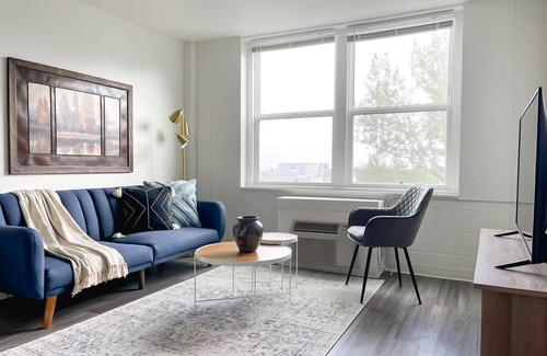 Corryville Apartment | Sleepover: Cozy 1BD/1BA + Gym - Cincinnati