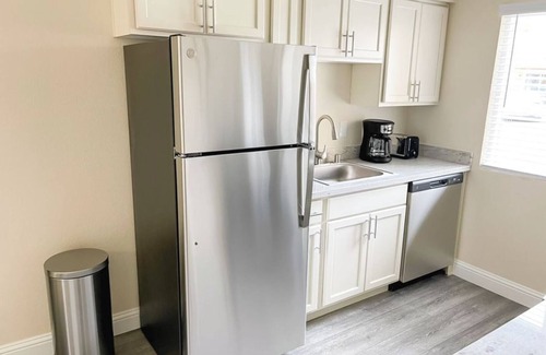 Oklahoma City Apartment | Sleepover: Plush 1BD/1BA + Gym & Pool - OKCn