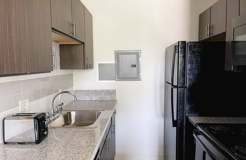 Corryville Apartment | Sleepover: Vibrant 1BD/1BA + Gym - Cincinnati