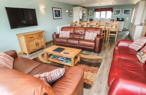 Solva House | Sleeps 10 Luxury 3-storey house, a private hot tub, fantastic sea views in Solva