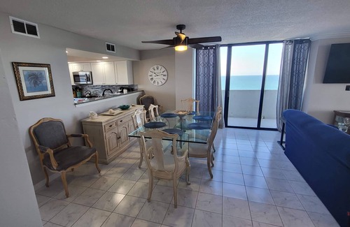 Daytona Beach Condo | SLEEPS 12, OCEANFRONT 3BR 3 BATH 2 STORY PENTHOUSE