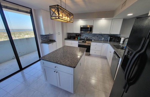 Daytona Beach Condo | SLEEPS 12, OCEANFRONT 3BR 3 BATH 2 STORY PENTHOUSE