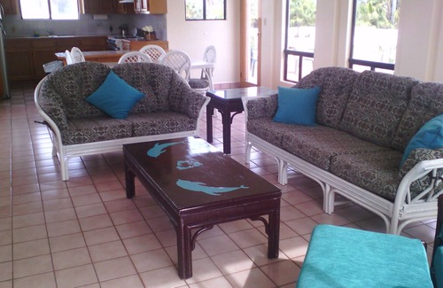 Lengueta Arenosa House | Sleeps 15: Beautiful 3,300 sqft, 2 Story Beach Home w/NEW 9 ppl/72 jet HOT TUB!