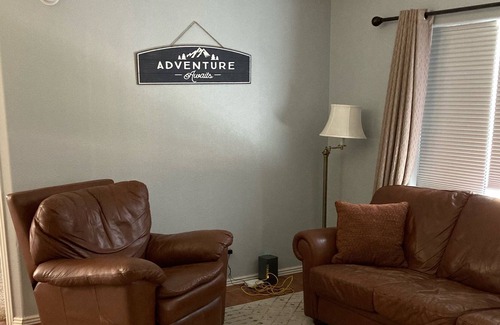 Thayne House | Sleeps 18! Great family getaway on Star Valley Ranch