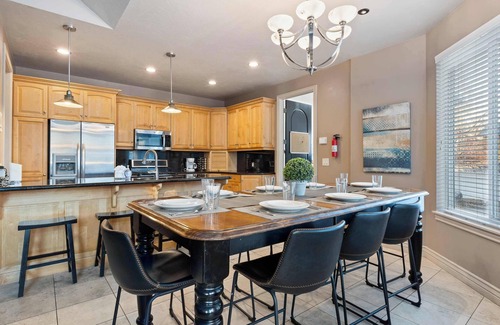 Millcreek House | Sleeps 25 A+Location*Pets *Theater *Hot tub *Games *Custom Home * Big Yard