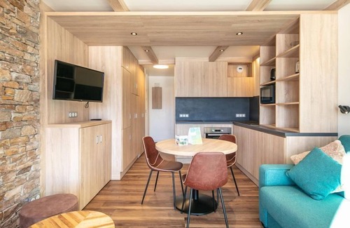 Doucy-Combelouviere Apartment | Sleeps 3! Mountain Escape in Valmorel | Studio