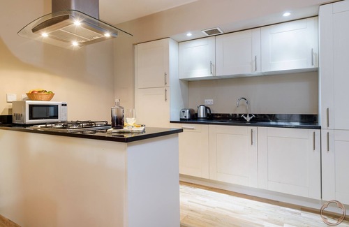 Fort Augustus Cottage | Sleeps 4 guests in 2 bedrooms