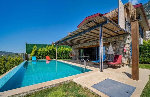 Faralya Villa | Sleeps 4, Spacious Lux Villa with Private Pool AWZ 275