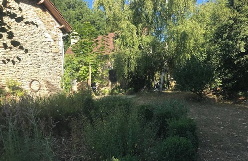 Saint-Amand-de-Coly House | Sleeps 4 to 7