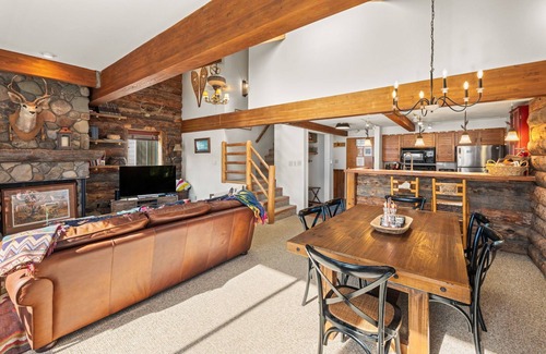 Crested Butte Condo | Sleeps 6, charming condo in Mt. Crested Butte