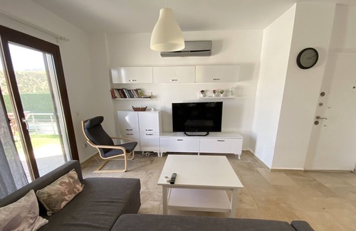 Gundogan Villa | Sleeps 6, Luxury Villa with a Private Pool - AWZ 303