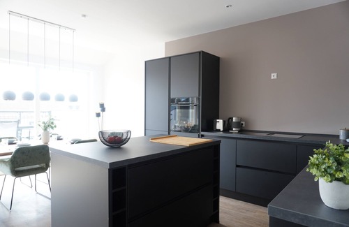 Mitte Apartment | Sleepwell Apartment - Ehrensteinsuite
