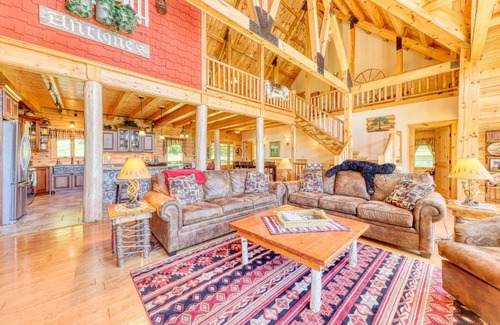 Franconia House | Sleepy Bear Lodge