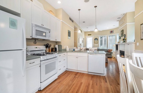 South Haven Cottage | SLEEPY HOLLOW BEACH RESORT INTRODUCES COTTAGE 14A