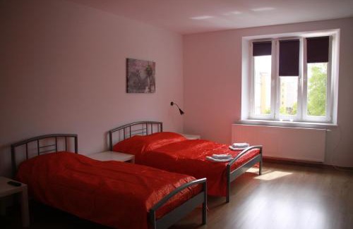 Srodmiescie Apartment | Sleepy3city Apartments 10 Lutego 23