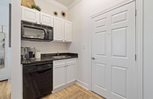 Rosemary Beach Condo | "Slice of Paradise 30A" #476 Studio Sleeps 4