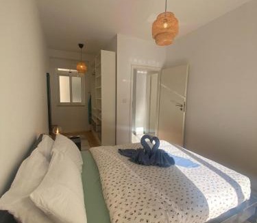 Tower Road Apartment | Sliema Apt with SIDE SEAVIEWS