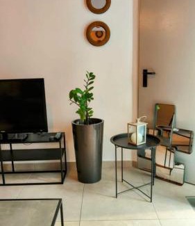 Sliema Apartment | Sliema Modern-Retro Chic Style Home by the Sea