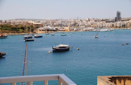Sliema Apartment | Sliema Seaview Modern Apartment