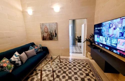 Tower Road House | Sliema Traditional&Unique House