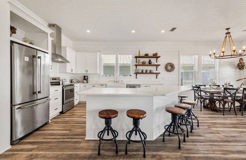 Port St. Joe House | Slo M'Ocean- Charming Beachfront Indian Pass Home- Sleeps 11, Pet Friendly!