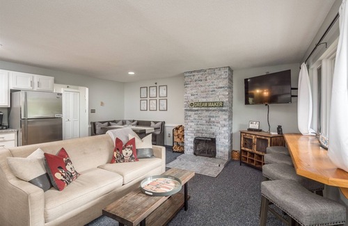 Sunday River Area House | Slopeside: Merrill Brook 1-C | 1 Bed, 1 Bath