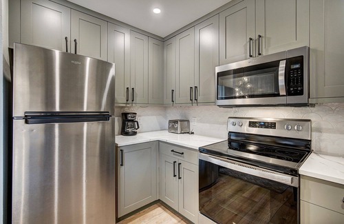 Breckenridge House | Slopeside Retreat in Downtown Breck, with hot tubs and heated pool on-site