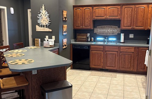 Clymer Condo | Slopeside, ski-in, ski-out condo-perfectly set along run 24 at Peek'n'Peek!