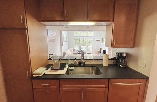 Stratton Mountain Condo | Slopeside Ski-On/Off Condo on Stratton. MNT access for hiking, biking, golf.
