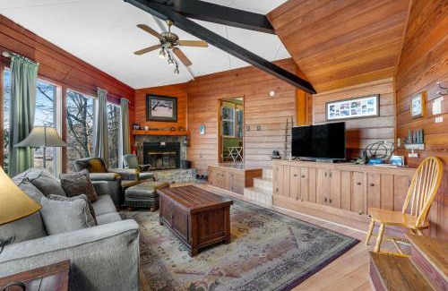 Sugar Mountain Apartment | Slopesider 23C