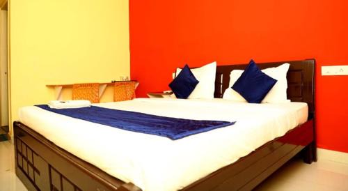 RR Nagar Hotel | SLV Suites