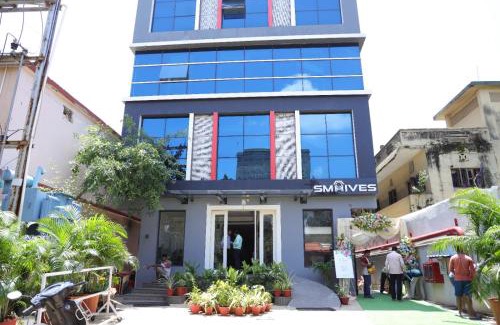 Bhubaneshwar Hotel | SM Hives Business Hotel