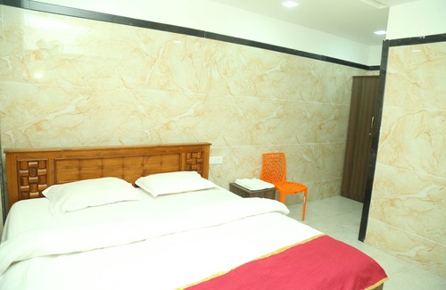 Uttukuli Hotel | SM Residency