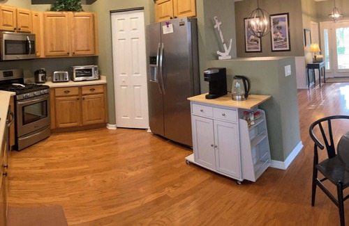 Greenfield Plantation House | Small bedroom to rent LONGTERM: Safe golf community In Bradenton, FL