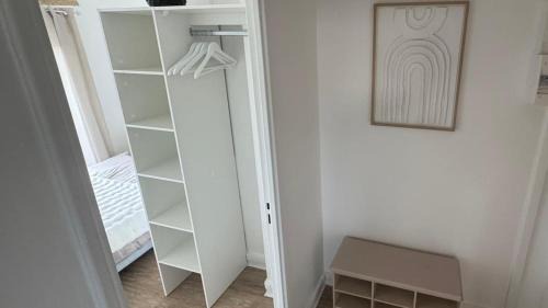Ramonville-Saint-Agne Apartment | Small Bubble in Toulouse, France T2-Parking-1KmMetro-WiFi-Cosy