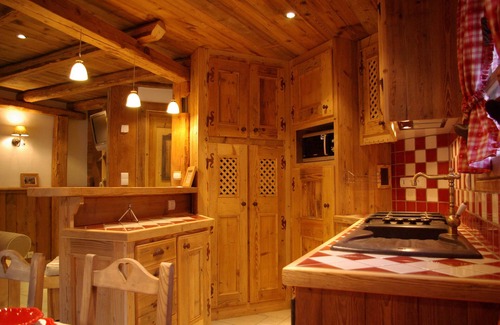 Le Praz Ski Chalet | Small charming chalet in old wood mountain atmosphere and warm guaranteed
