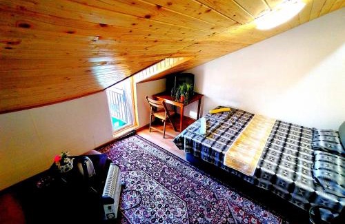 Varna City Centre Hostel | Small City Suits