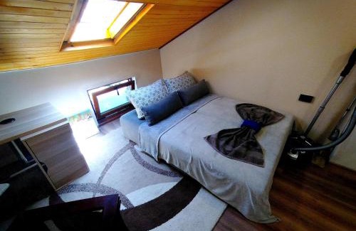 Varna City Centre Hostel | Small City Suits